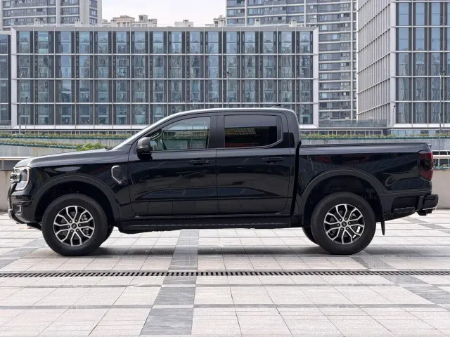 Ford Ranger — Фото автомобиля 4