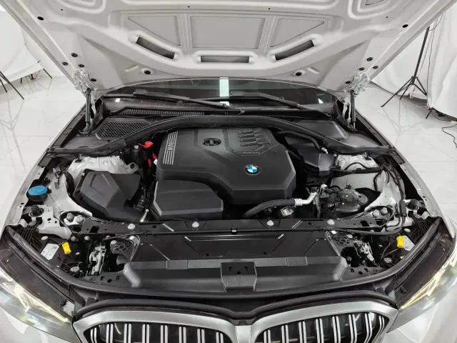 BMW 3 Series — Фото автомобиля 19