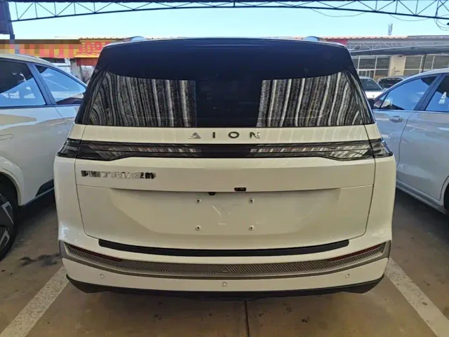 GAC Aion Y — Фото автомобиля 5
