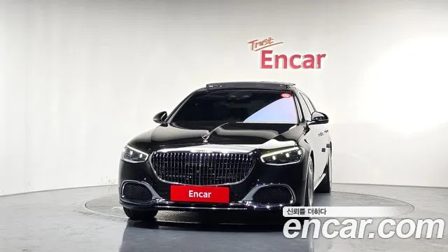 Фотография автомобиля — Mercedes-Benz S-Class