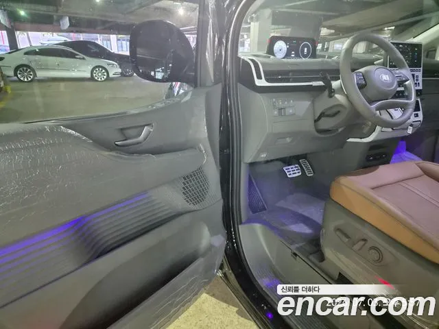 Hyundai Staria — Фото автомобиля 13