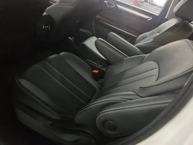 GAC Trumpchi M6 — Фото автомобиля 16