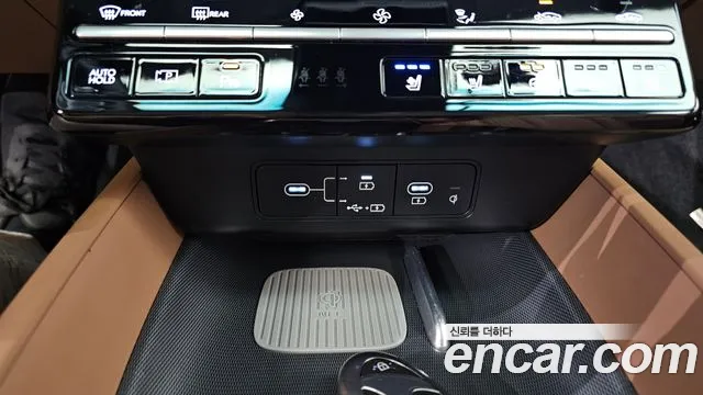 Hyundai Grandeur GN7 — Фото автомобиля 26
