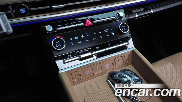 Hyundai Santa Fe MX5 — Фото автомобиля 30