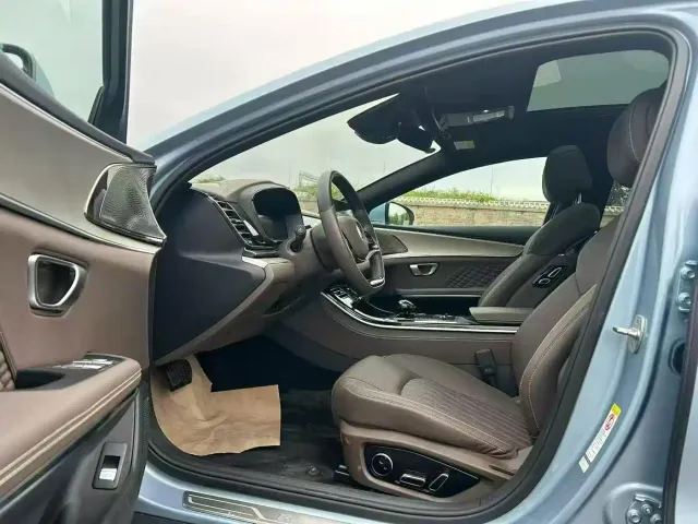 BYD Han — Фото автомобиля 3