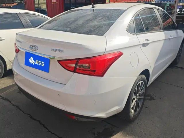Chery Arrizo 5 — Фото автомобиля 3