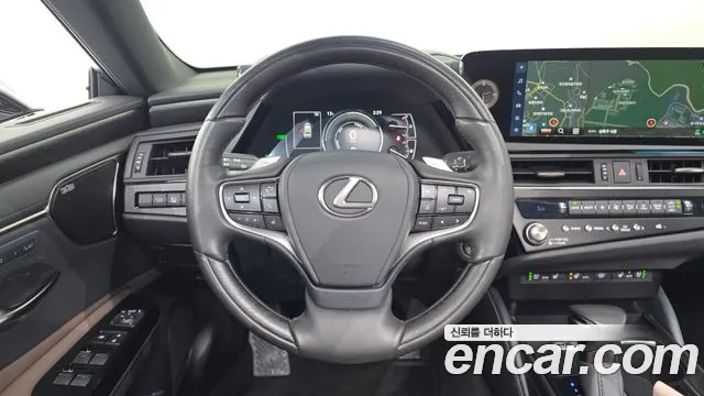 Lexus ES 7th Gen — Фото автомобиля 20
