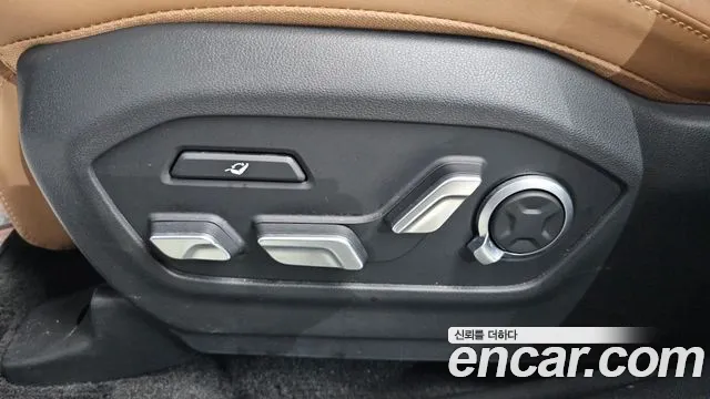 Hyundai Santafe — Фото автомобиля 5