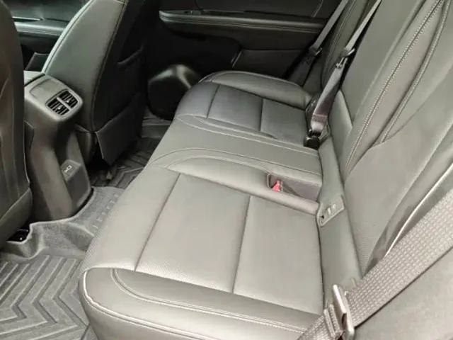 Buick Envision Plus — Фото автомобиля 5