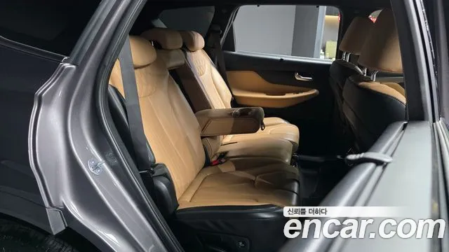 Hyundai Santafe Новый Santa Fe Дизель 2.2 4WD — Фото автомобиля 11