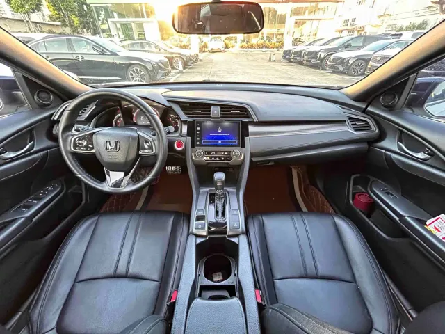 Honda Civic — Фото автомобиля 17