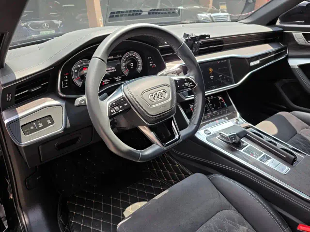 Audi A6L — Фото автомобиля 15