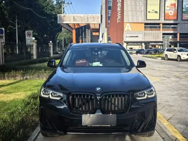 BMW X3 — Фото автомобиля 2