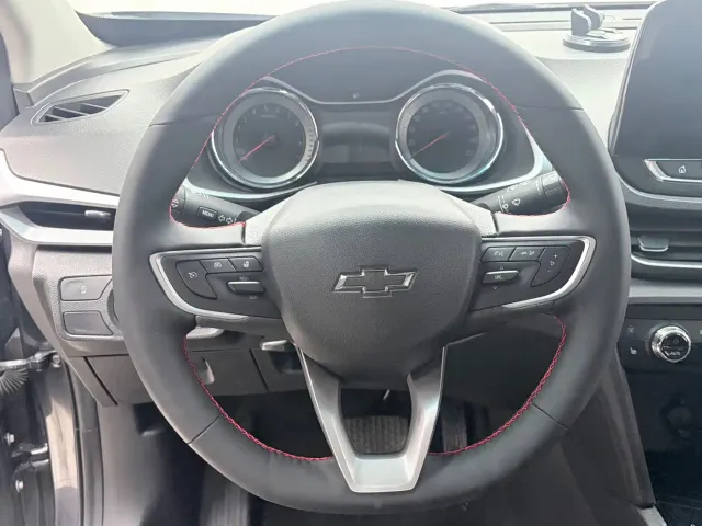 Chevrolet Orlando — Фото автомобиля 12