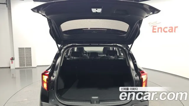 Kia Seltos Новый Seltos Бензин 1.6 турбо 2WD — Фото автомобиля 8