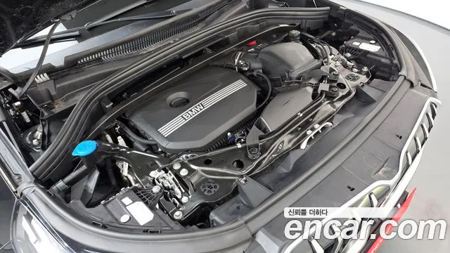 BMW X1 U11 — Фото автомобиля 9