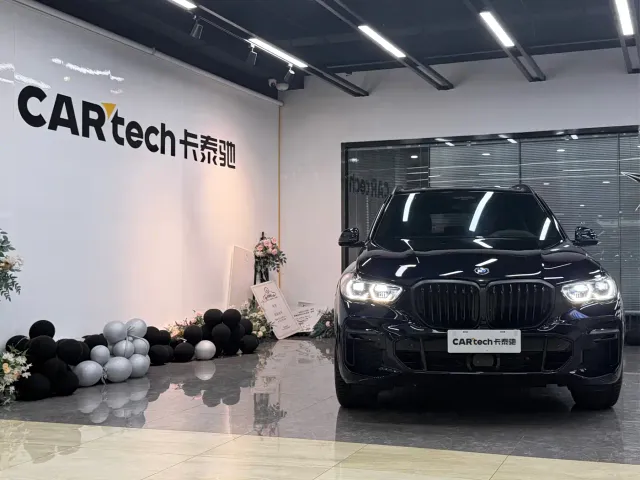 BMW X5 — Фото автомобиля 2