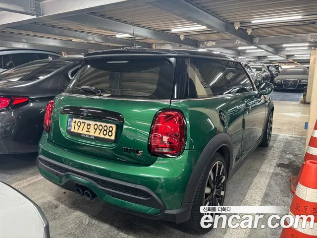 MINI Cooper — Фото автомобиля 3