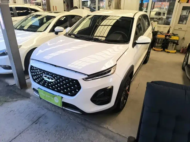 Фотография автомобиля — Chery Tiggo 3x