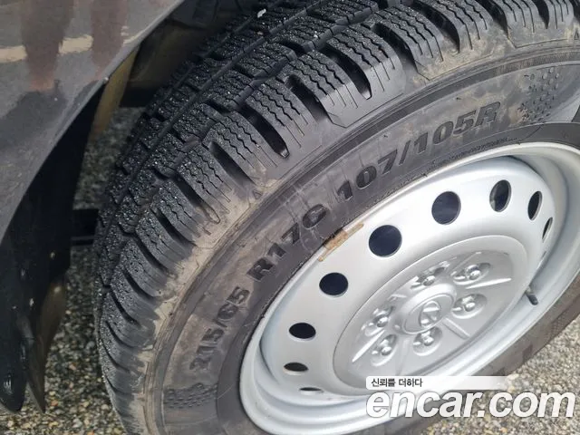Hyundai Staria — Фото автомобиля 17