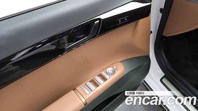 Hyundai Grandeur GN7 — Фото автомобиля 27
