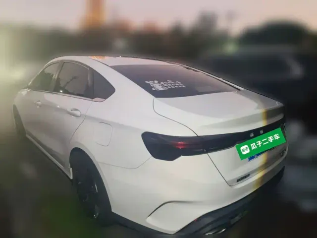 Geely Binrui — Фото автомобиля 4