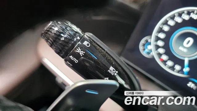 Hyundai Grandeur New — Фото автомобиля 29