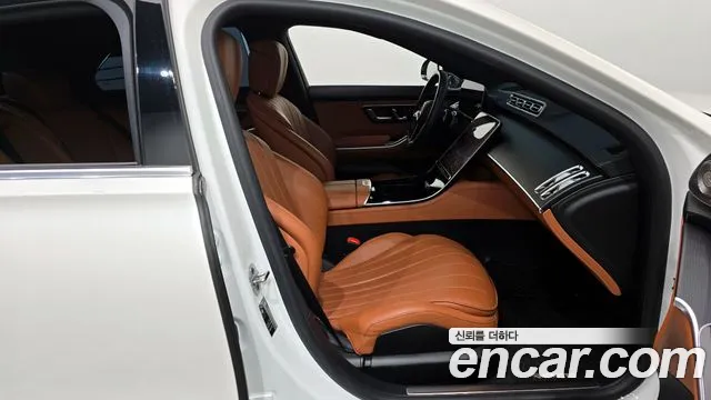 Mercedes-Benz S-Class S-класс W223 — Фото автомобиля 11