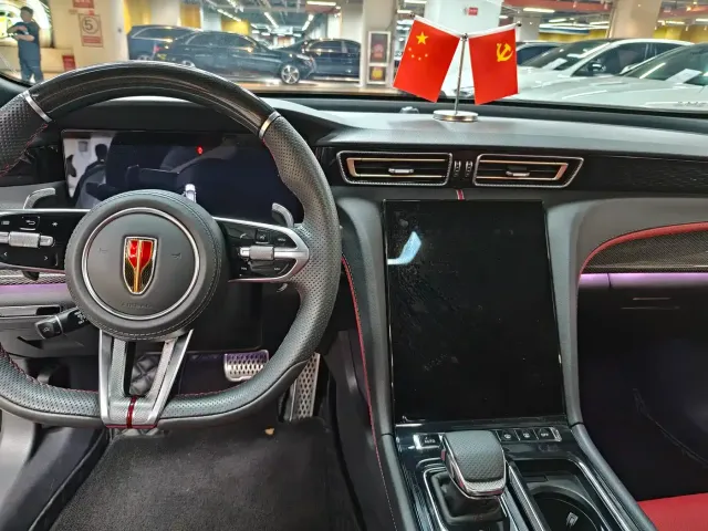 Hongqi H6 — Фото автомобиля 7