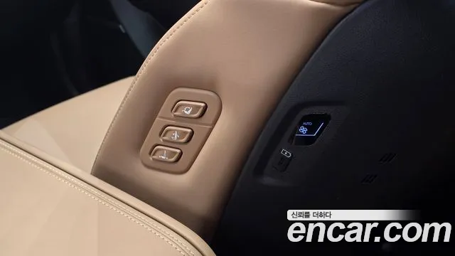 Hyundai Santa Fe MX5 — Фото автомобиля 28