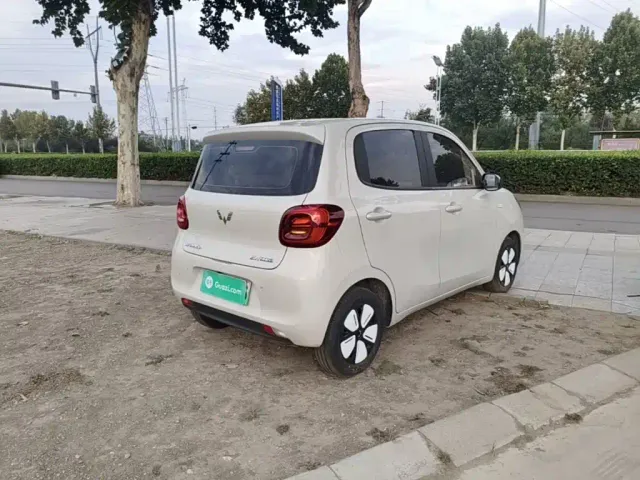 Wuling Hongguang Mini EV — Фото автомобиля 6