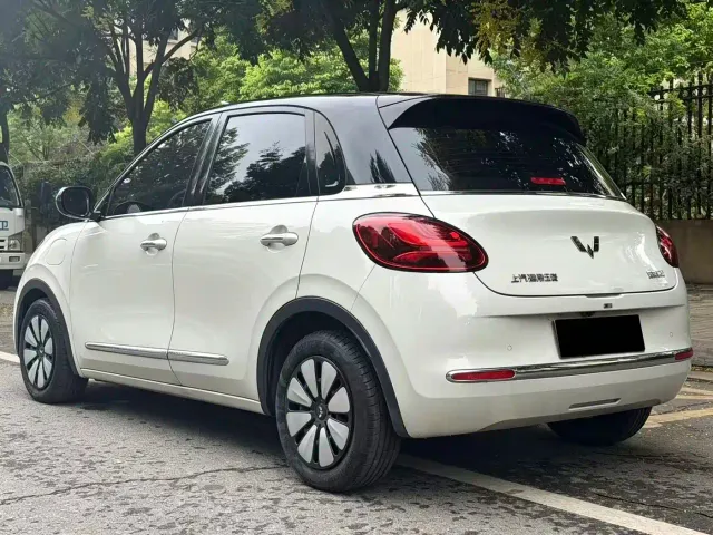Wuling Bingo — Фото автомобиля 6
