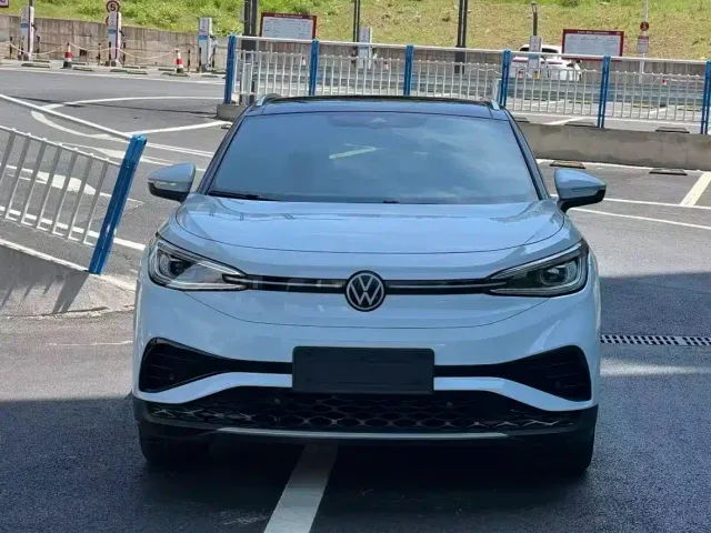 Volkswagen ID.4 X — Фото автомобиля 2