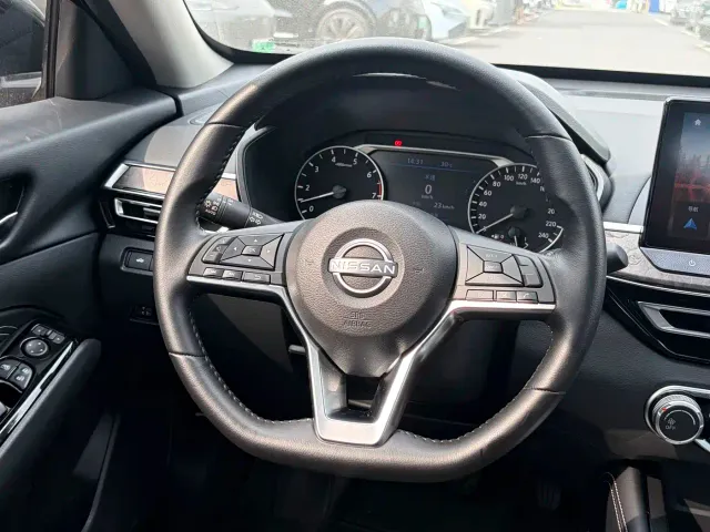 Nissan Teana — Фото автомобиля 5