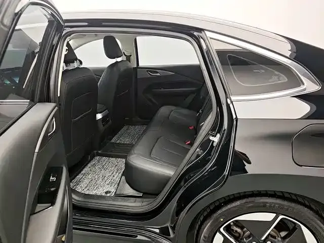 Wuling Starlight — Фото автомобиля 13