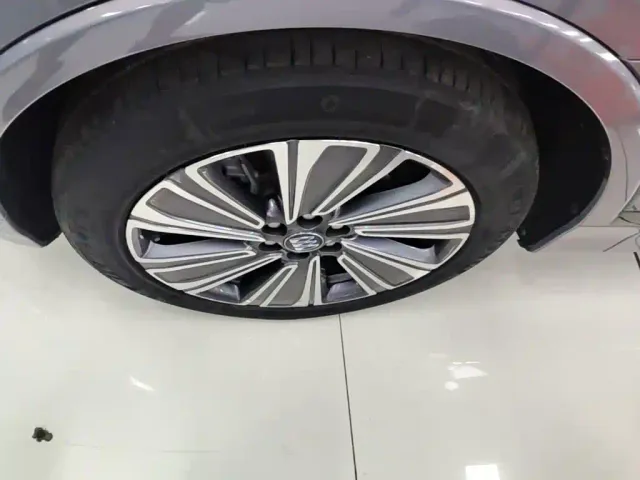 Buick E5 — Фото автомобиля 22