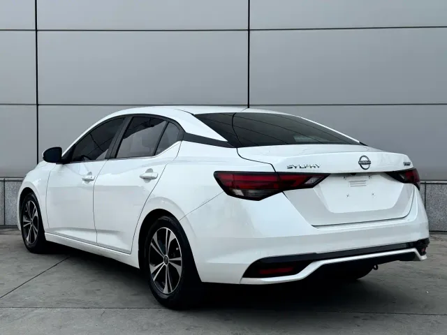 Nissan Sylphy — Фото автомобиля 4