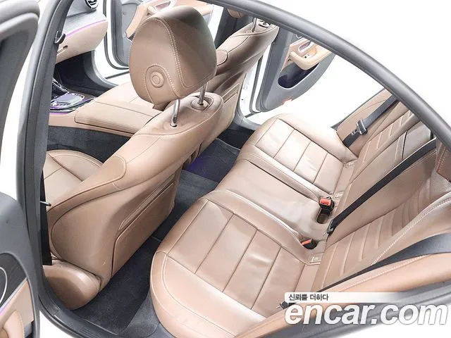 Mercedes-Benz E-Class W213 — Фото автомобиля 10