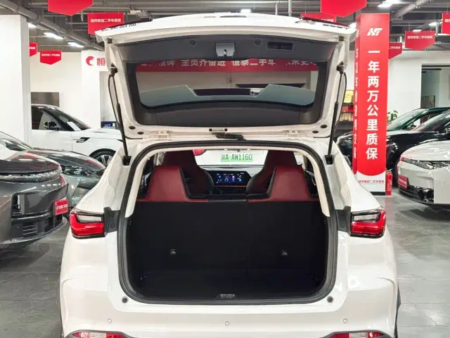 Changan Oushang X5 — Фото автомобиля 7