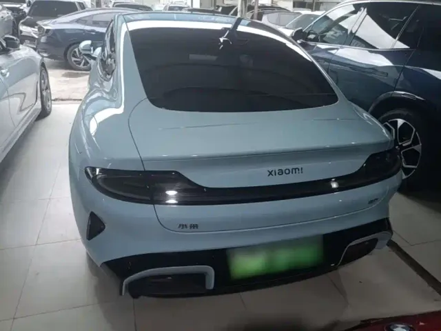 Xiaomi SU7 — Фото автомобиля 5