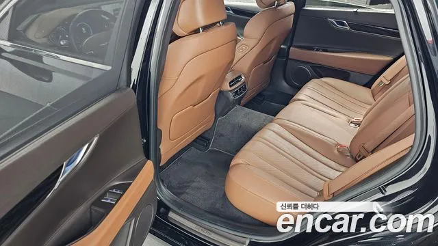Genesis G80 Бензин 2.5 турбо 2WD — Фото автомобиля 10