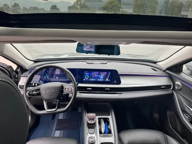 Chery Arrizo 8 — Фото автомобиля 17
