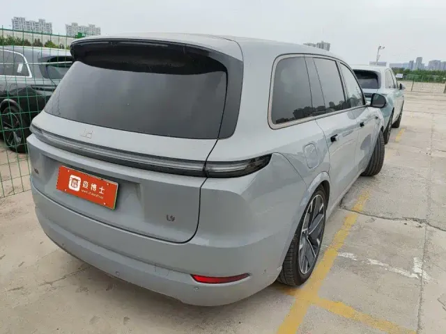 Li Auto L9 — Фото автомобиля 3