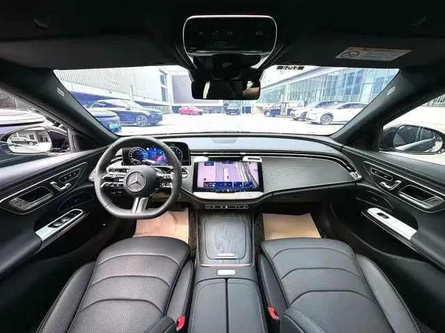 Mercedes-Benz Mercedes-Benz E-Class 2024 E 300 L Fashion — Фото автомобиля 6