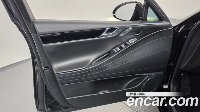 Genesis G80 RG3 — Фото автомобиля 13