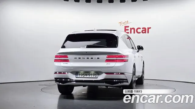 Genesis GV80 — Фото автомобиля 4