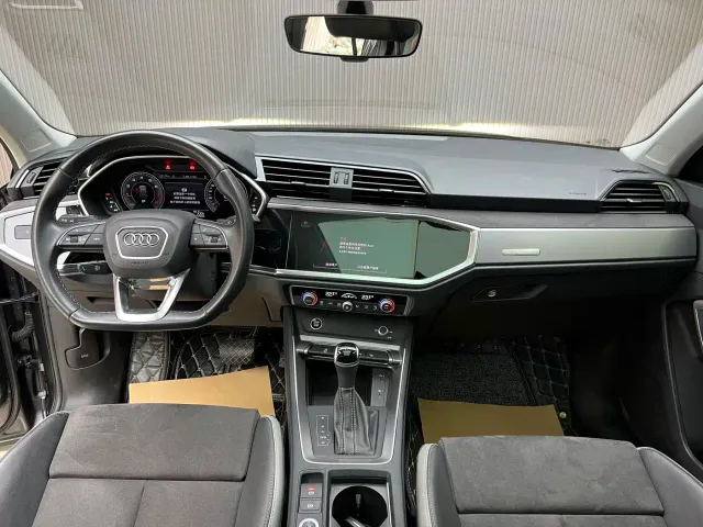 Audi Q3 — Фото автомобиля 2