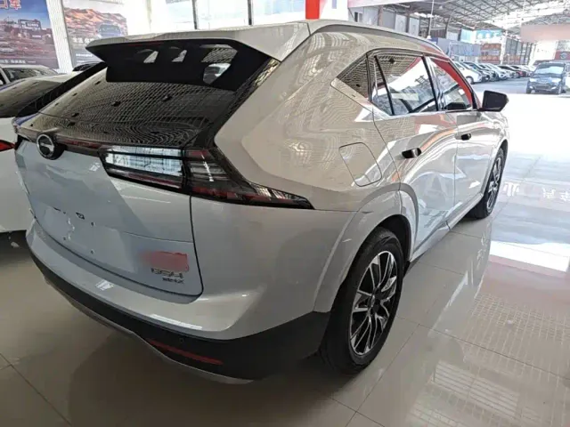 GAC Trumpchi GS4 — Фото автомобиля 6