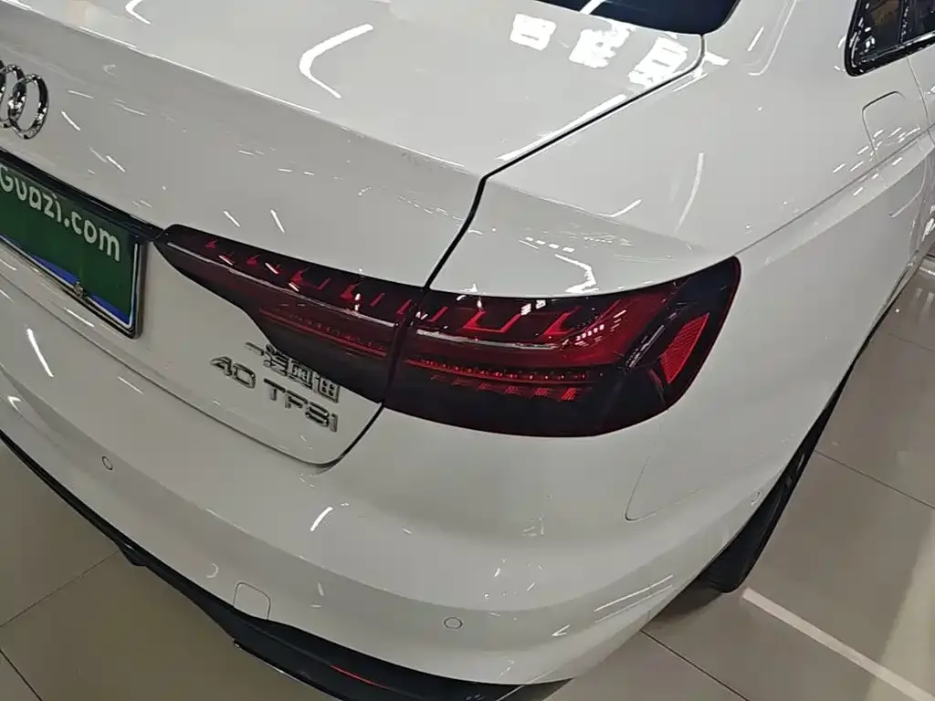 Audi Audi A4L 2022 40 TFSI Luxury Dynamic — Фото автомобиля 7