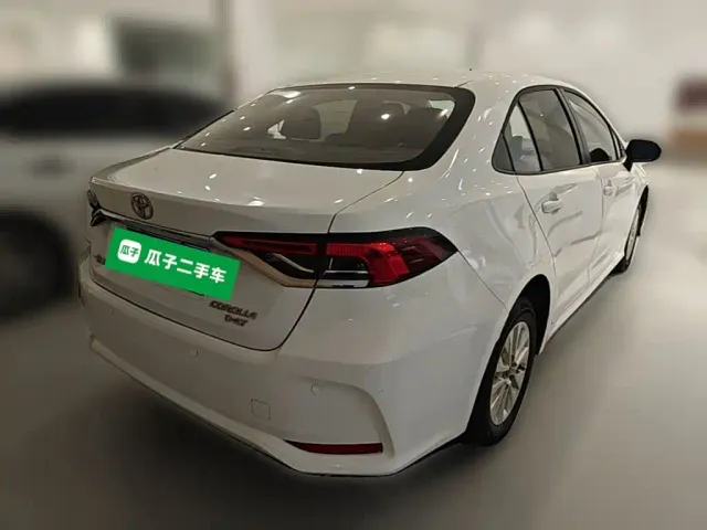 Toyota Corolla — Фото автомобиля 9
